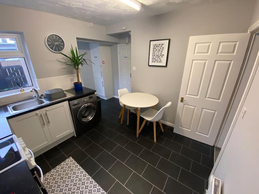 Seaside 2 Bed Townhouse, Near Cleethorpes Station Villa Exterior foto