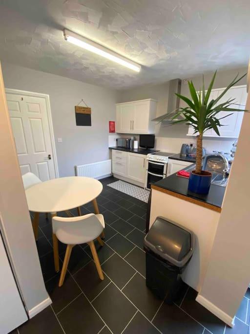 Seaside 2 Bed Townhouse, Near Cleethorpes Station Villa Exterior foto